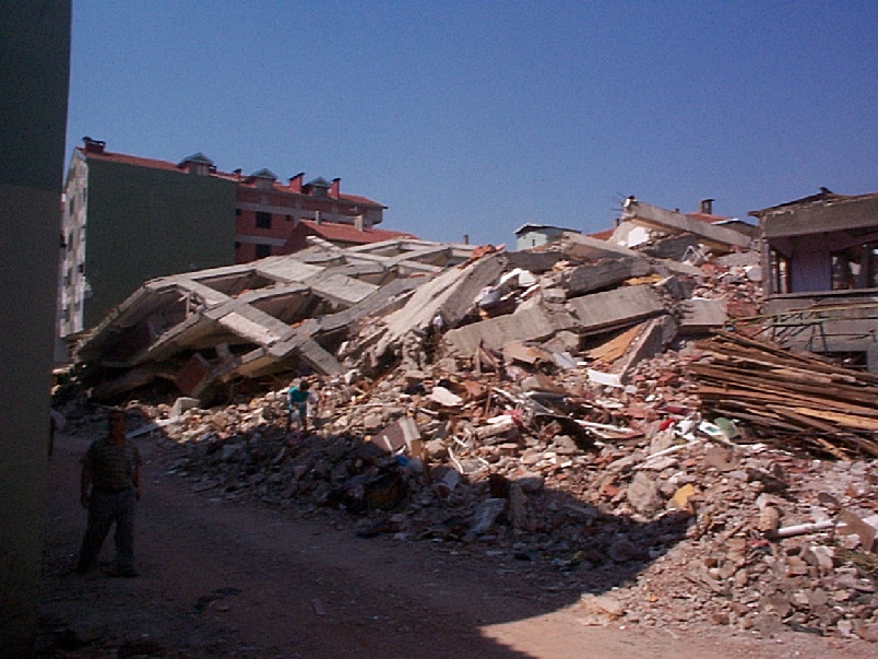 Global Death and Construction: Earthquakes on an Urban Planet